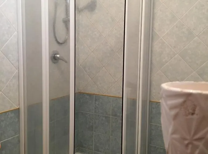 Holidays 3 Feriehus Favignana